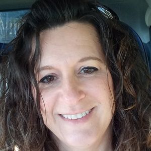 Meet your Posher, Vicky